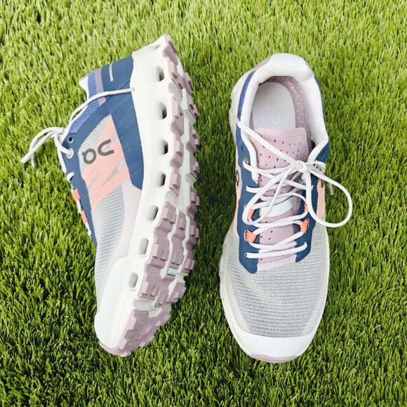 NWT On Running Cloudvista Sneakers Trail Shoes - Picture 6 of 8